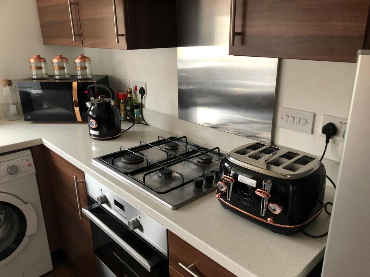 Peaceful, Lovely And Modern, Entire House - Edinburgh — Photos 2